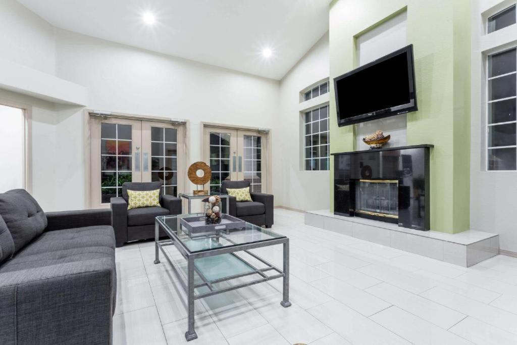 Chandler 1 Bd 1 Ba Fully Renovated Premium Lux Apartment Pets Allowed Exterior foto